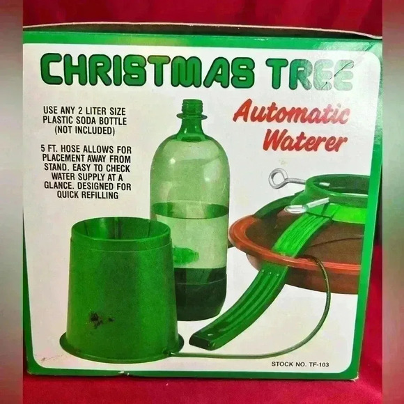 Christmas Tree Automatic  Waterer - Picture 10 of 11